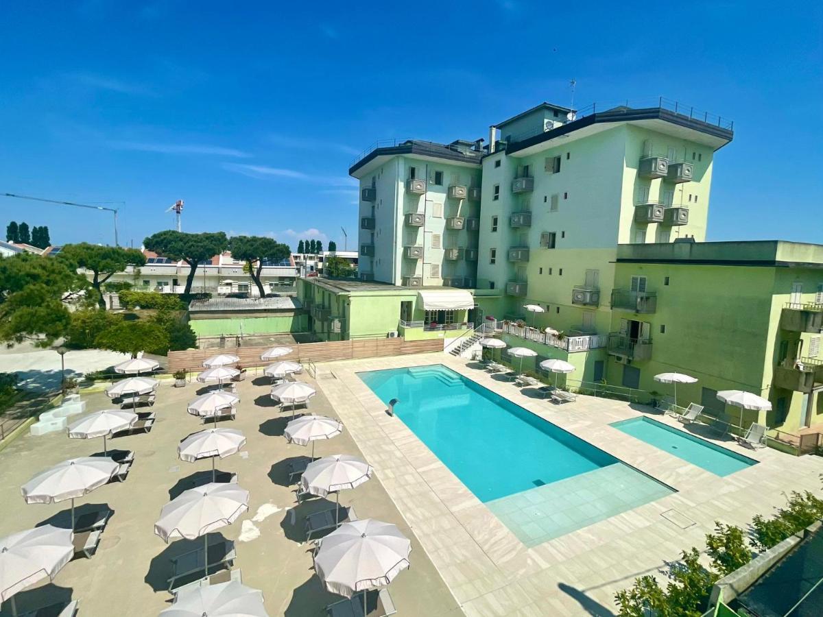 Hotel Vianello Lido di Jesolo Zewnętrze zdjęcie