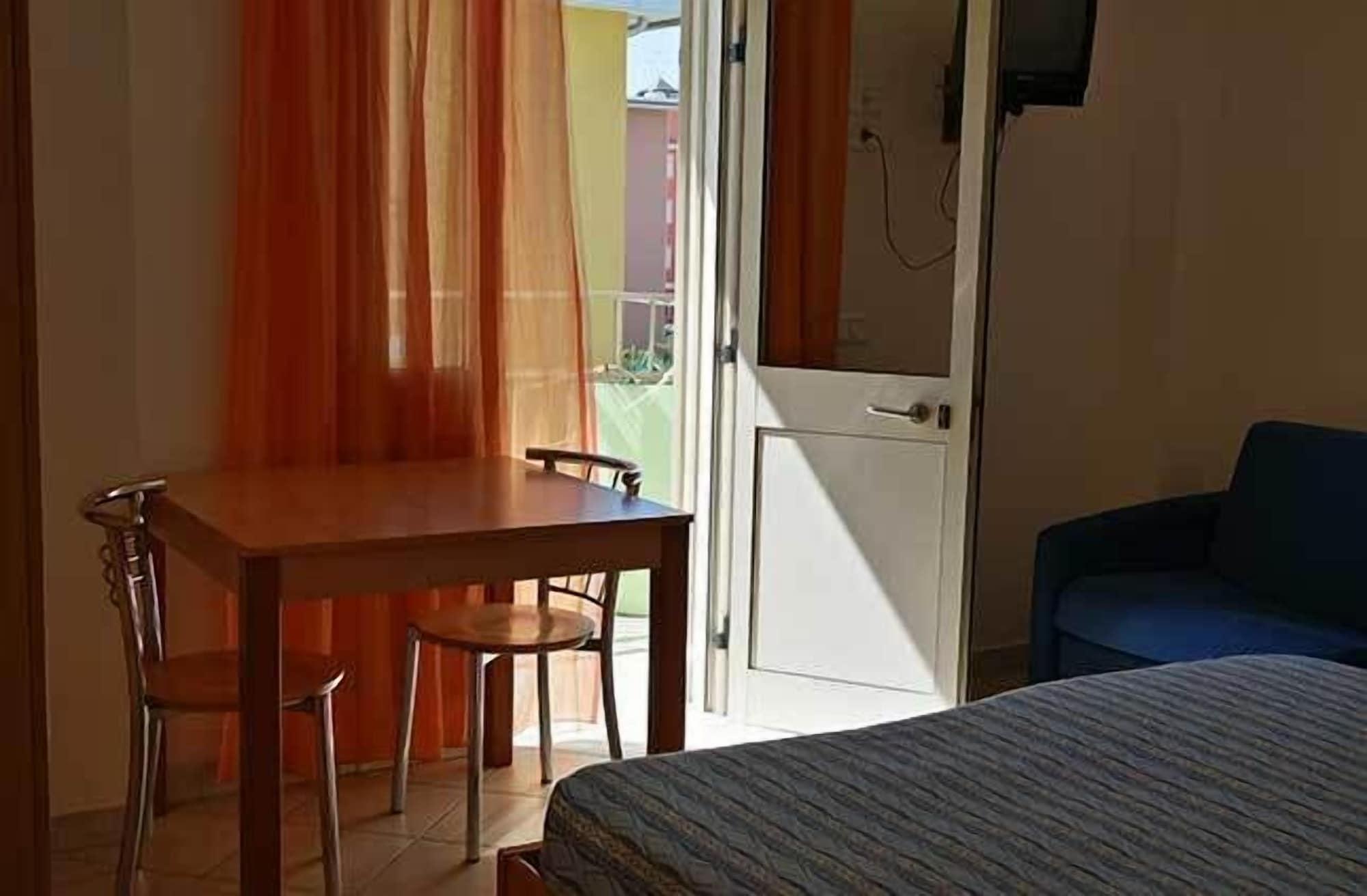 Hotel Vianello Lido di Jesolo Zewnętrze zdjęcie