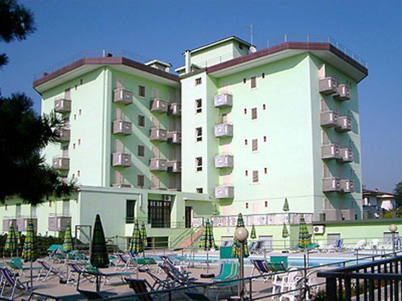 Hotel Vianello Lido di Jesolo Zewnętrze zdjęcie