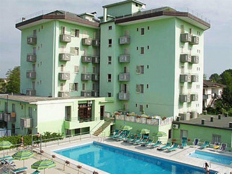 Hotel Vianello Lido di Jesolo Zewnętrze zdjęcie